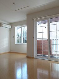 ヴィラ・エクセレント 105 1階1LDKのリビング/ダイニング