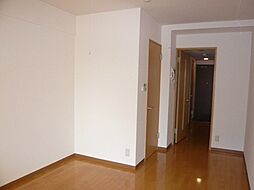 東急東横線 自由が丘駅 徒歩12分の賃貸マンション 2階1Kのリビング/ダイニング