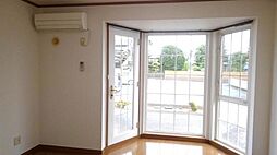 ファミールハイツII 101 1階2DKのリビング/ダイニング