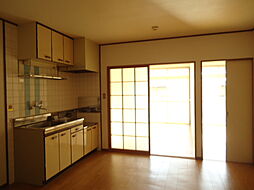 メゾンむつ美 205 2階3DKのリビング/ダイニング