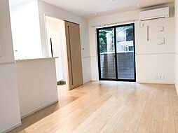 シュティルI 101 1階1LDKのリビング/ダイニング