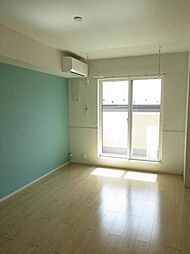 JR中央線 八王子駅 バス33分 犬目下車 徒歩1分の賃貸アパート 2階2LDKのリビング/ダイニング