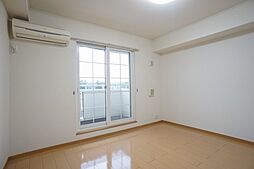 グレイスフル 203 2階1LDKのリビング/ダイニング