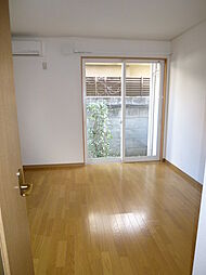 小田急小田原線 参宮橋駅 徒歩3分の賃貸アパート 1階1Kのリビング/ダイニング