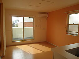 近鉄名古屋線 近鉄富田駅 徒歩17分の賃貸アパート 2階2LDKのリビング/ダイニング