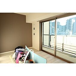 東京メトロ南北線 赤羽岩淵駅 徒歩2分の賃貸マンション 8階ワンルームのリビング/ダイニング