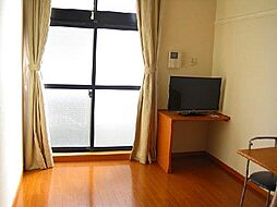 レオパレス一晟 201 2階1Kのリビング/ダイニング