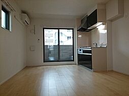 アムール 302 3階1LDKのリビング/ダイニング