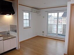 ヴィラ・アベニールＢ 2階2LDKのリビング/ダイニング