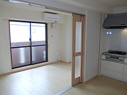 アルディエンテ　Ｙ＆Ｊ 106 1階2DKのリビング/ダイニング