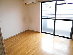 エスポワール西京極 2階1Kのリビング/ダイニング