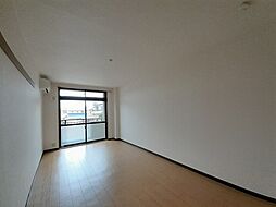 アメニティ別府 204 2階1Kのリビング/ダイニング