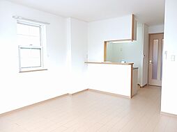 エトワール　シャン　Ａ 1階ワンルームのリビング/ダイニング