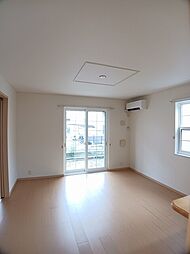 バーミィ　II 102 1階2LDKのリビング/ダイニング