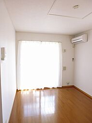 JR中央線 八王子駅 バス30分 元木下車 徒歩5分の賃貸アパート 1階1LDKのリビング/ダイニング