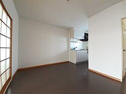 メープルファーム照山I 2階3DKのリビング/ダイニング