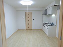 JR東海道・山陽本線 向日町駅 徒歩22分の賃貸マンション 3階1LDKのリビング/ダイニング