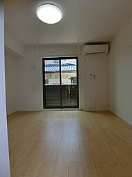 イゾラ 103 1階ワンルームのリビング/ダイニング