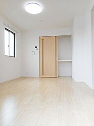 カーサ・ドマーニ 1階1LDKのリビング/ダイニング