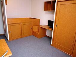 レオパレスアルジャン 210 2階1Kのリビング/ダイニング