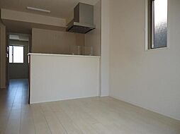 ネオ・プレミアム　Ａ棟 1階1LDKのリビング/ダイニング