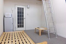 東武伊勢崎線 伊勢崎駅 バス26分 東京福祉大学前下車 徒歩1分の賃貸アパート 2階1Kのリビング/ダイニング