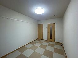 レオパレスしろがね 3階1Kのリビング/ダイニング