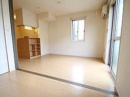 ホワイトミーティア　ＡＢ A101 1階1LDKのリビング/ダイニング