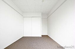 JR東海道本線 六合駅 徒歩16分の賃貸アパート 1階2DKのリビング/ダイニング