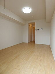 トワ　レジデンス 302 3階1Kのリビング/ダイニング