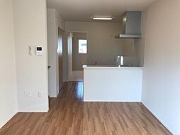 クラルテ 2階1LDKのリビング/ダイニング