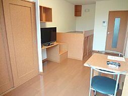 レオパレスＨａｎａｂｕｓａ 102 1階1Kのリビング/ダイニング