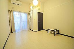 レオネクスト瑠璃 203 2階1Kのリビング/ダイニング