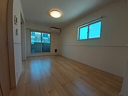 養老鉄道 播磨駅 徒歩10分の賃貸アパート 2階2LDKのリビング/ダイニング