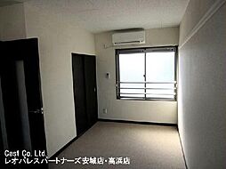 レオネクスト北明治 202 2階1Kのリビング/ダイニング