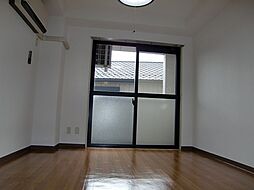 リヴィエールI 201 2階1Kのリビング/ダイニング