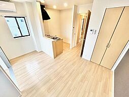 三岐鉄道北勢線 東員駅 徒歩16分の賃貸アパート 2階1LDKのリビング/ダイニング