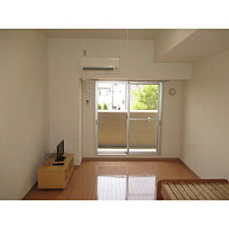 will Do 四日市白須賀 207 2階1Kのリビング/ダイニング