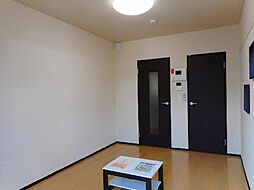 クレイノミルキーウェイ 203 2階1Kのリビング/ダイニング