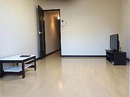 レオネクストファトミリー 101 1階1Kのリビング/ダイニング