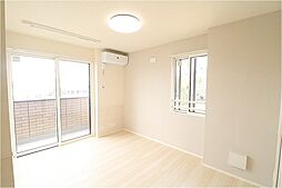 RISE（ライズ） 303 3階1Kのリビング/ダイニング