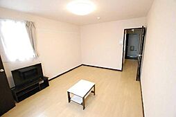 レオネクストライフ高坂 2階1Kのリビング/ダイニング