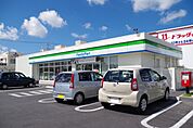 【コンビニエンスストア】ファミリーマート沖縄古謝店まで160ｍ