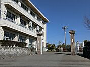 【小学校】青墓小学校まで850ｍ