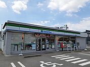 【コンビニエンスストア】ファミリーマート碧南塩浜町店まで650ｍ