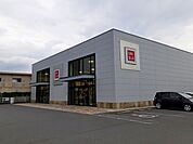 ユニクロ 伏見店まで110ｍ
