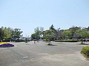 【公園】かぶと塚公園まで1300ｍ