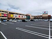 【ショッピングセンター】ピオニーウォーク東松山まで470ｍ