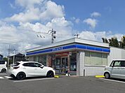 【コンビニエンスストア】ローソン　水戸見川町丹下店まで400ｍ