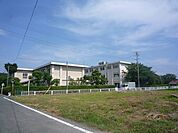 【小学校】磐田市立岩田小学校まで1300ｍ